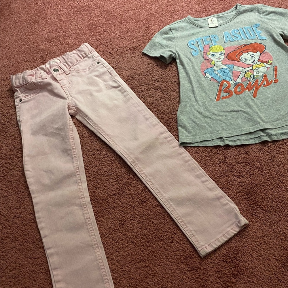 🐣Girls size 5 outfit🐣 BUNDLE AND SAVE - ALWAYS FREE SHIPPING!